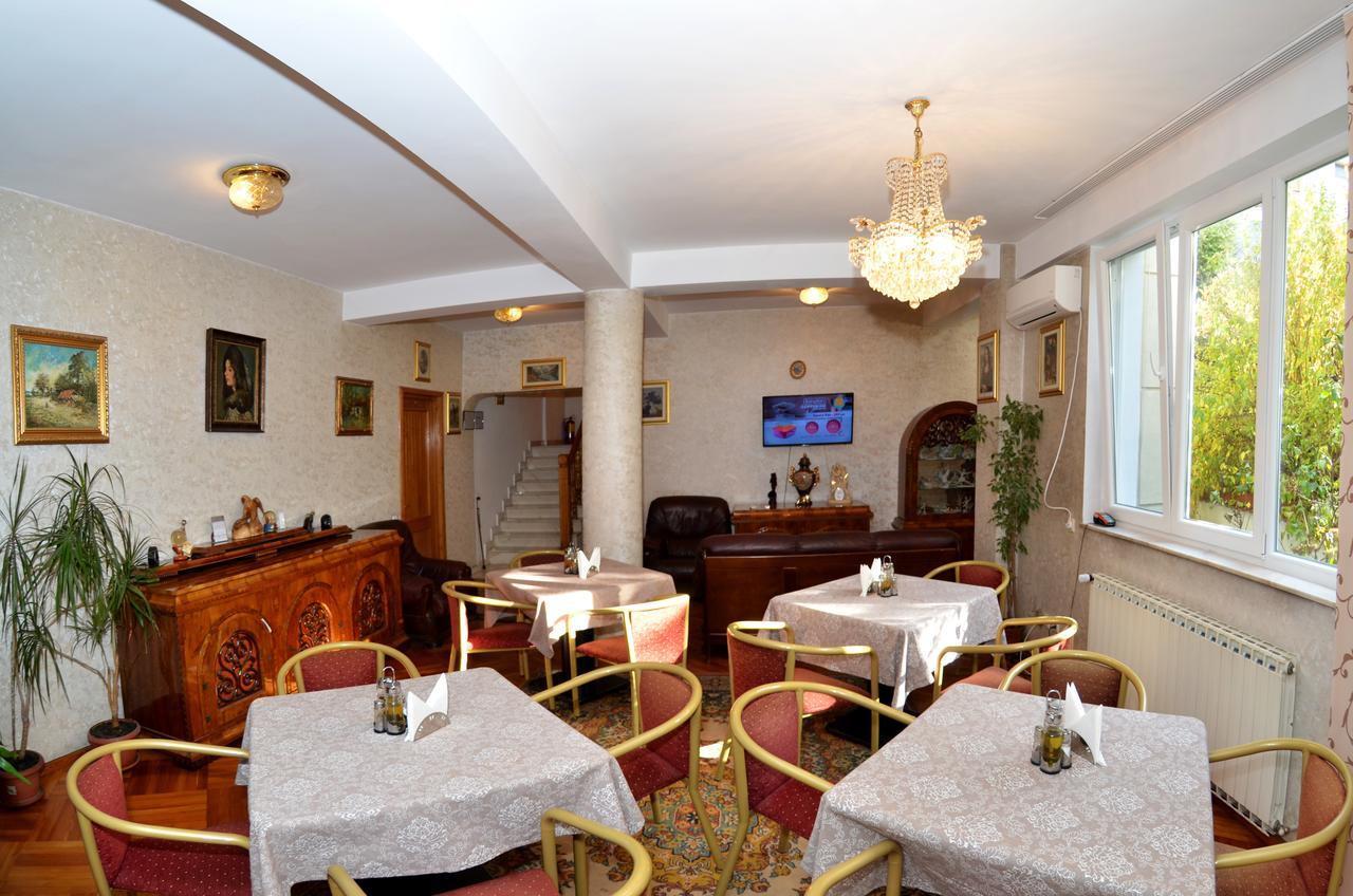 Vila A&B بوخارست المظهر الخارجي الصورة
